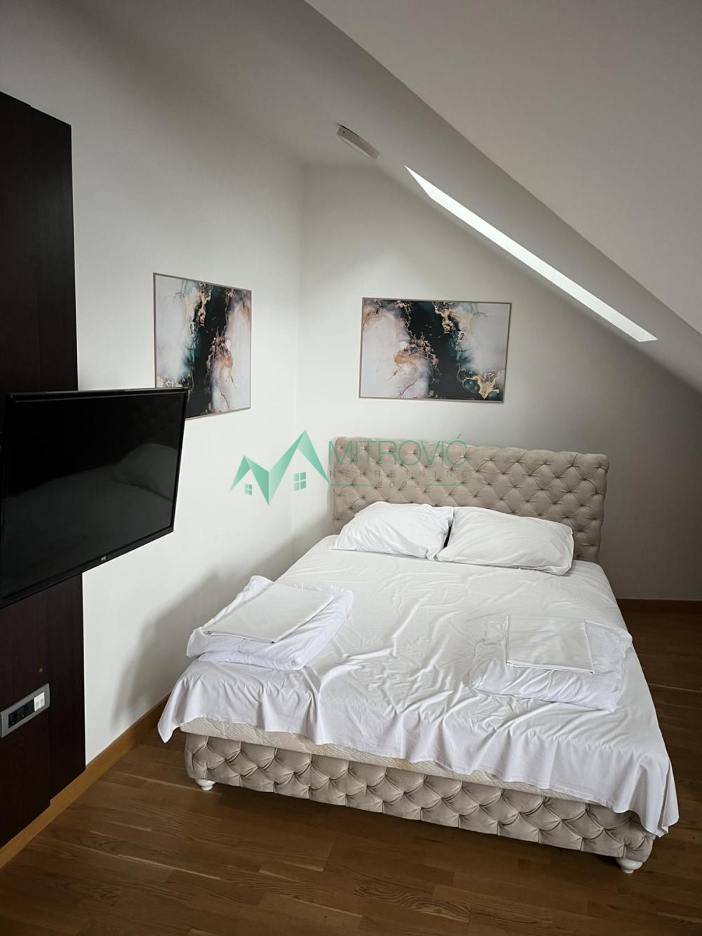 Slika 9 -  Lokal za izdavanje, 1079m2, 7.000€