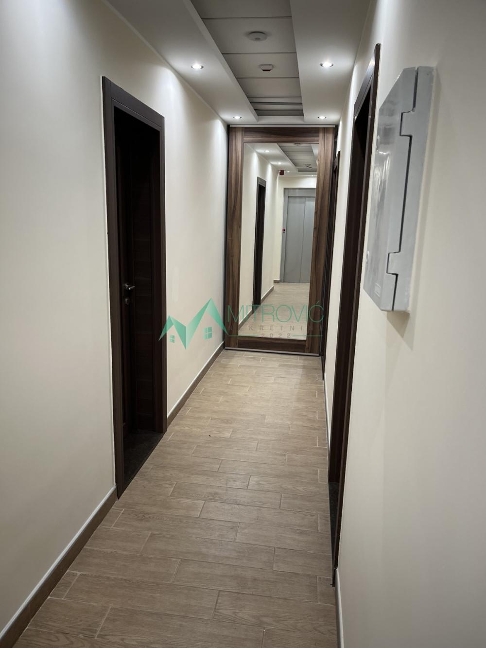 Slika 4 -  Lokal za izdavanje, 1079m2, 7.000€