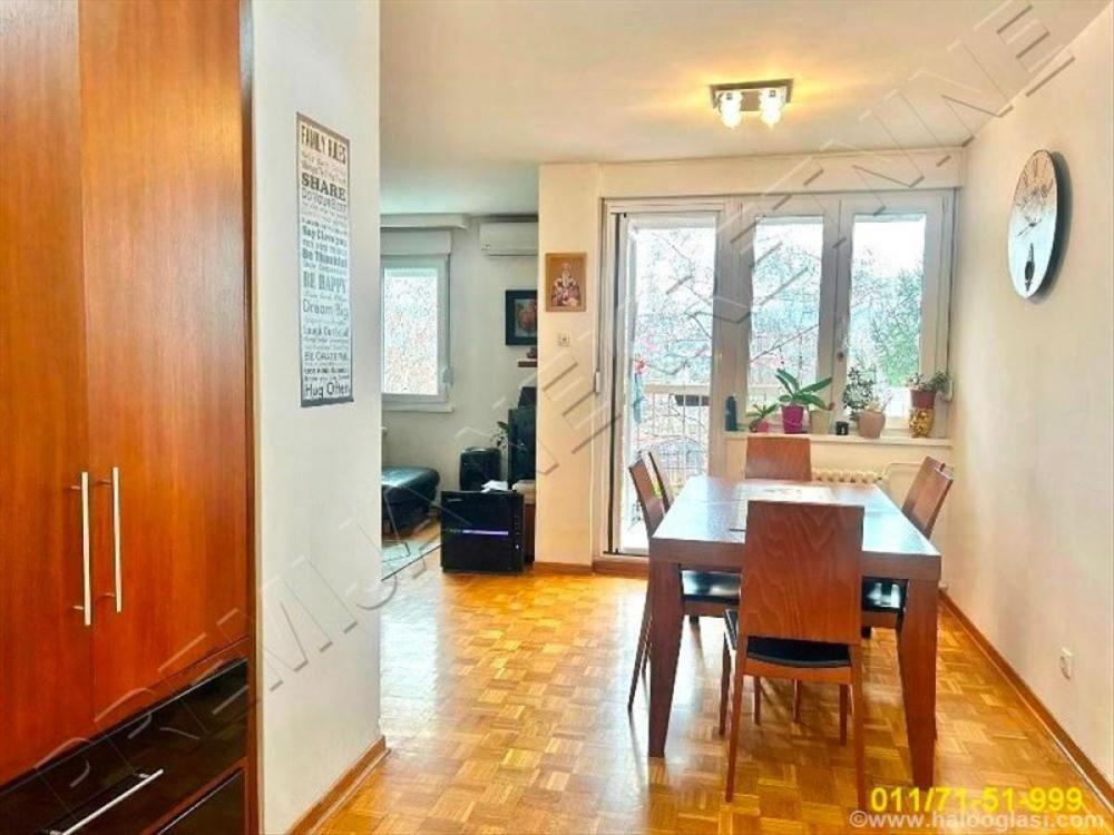 Slika 6 - Borivoja Stevanovića, Trosoban stan na prodaju, 75m2, 209.000€