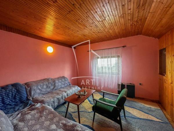 Slika 3 - Kosmajski venac,  Kuća na prodaju, 180m2, 150.000€