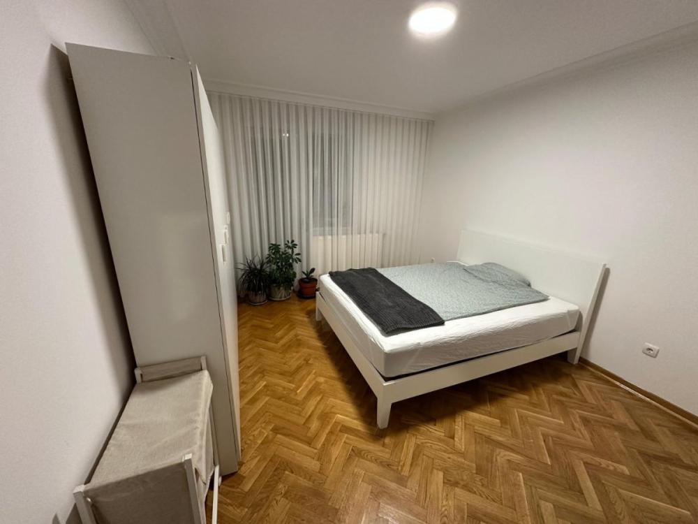 Slika 6 - Četvorosoban stan za izdavanje, 114m2, 1.100€