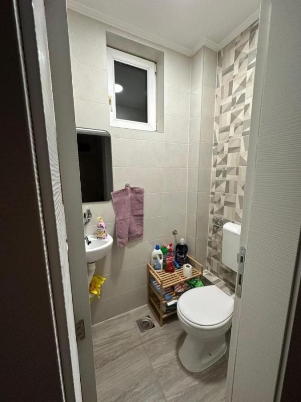 Slika 10 - Četvorosoban stan za izdavanje, 114m2, 1.100€