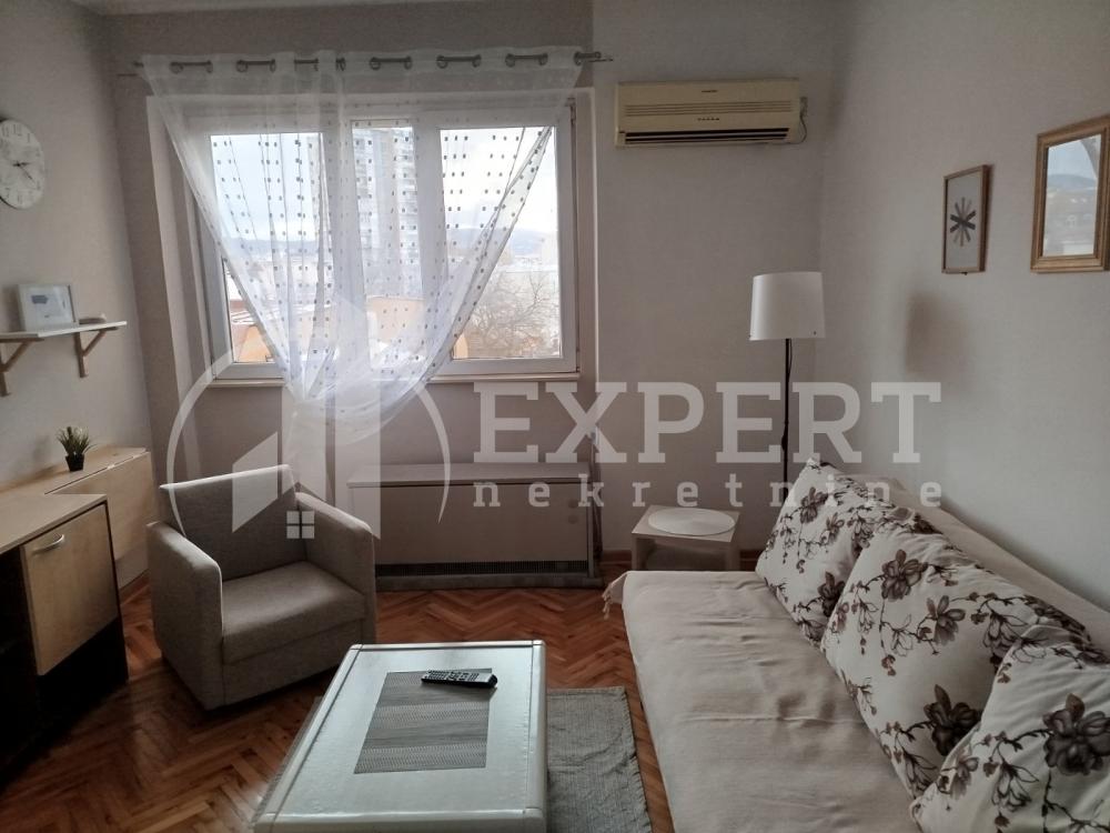 Slika 10 - Kej 29. decembra, Jednoiposoban stan za izdavanje, 36m2, 320€