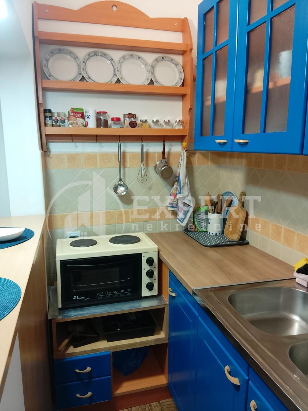 Slika 3 - Kej 29. decembra, Jednoiposoban stan za izdavanje, 36m2, 320€