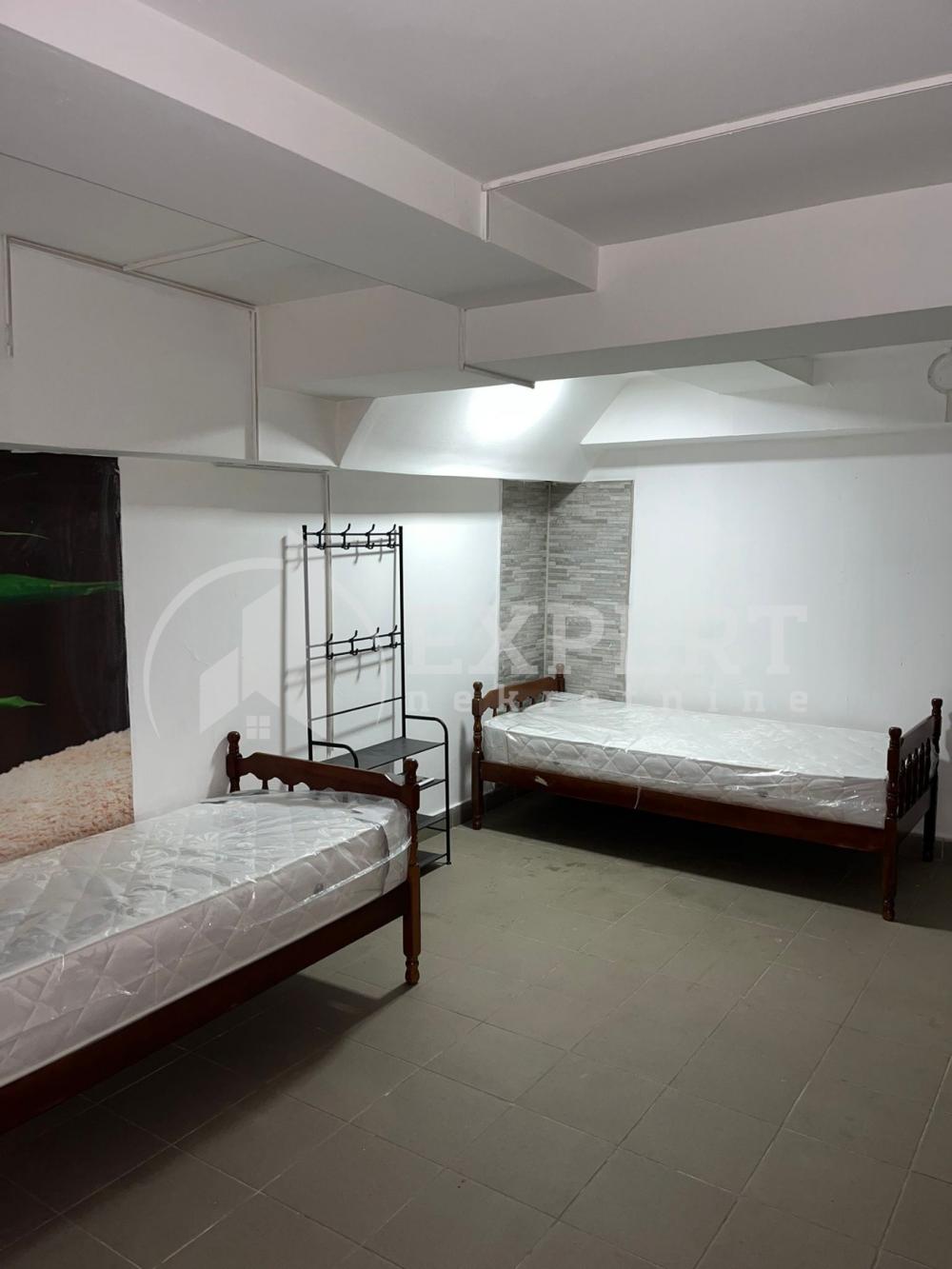 Slika 5 - 7. jula,  Lokal za izdavanje, 48m2, 350€