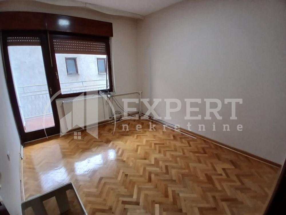 Slika 11 - Solunskih ratnika,  Lokal za izdavanje, 121m2, 430€