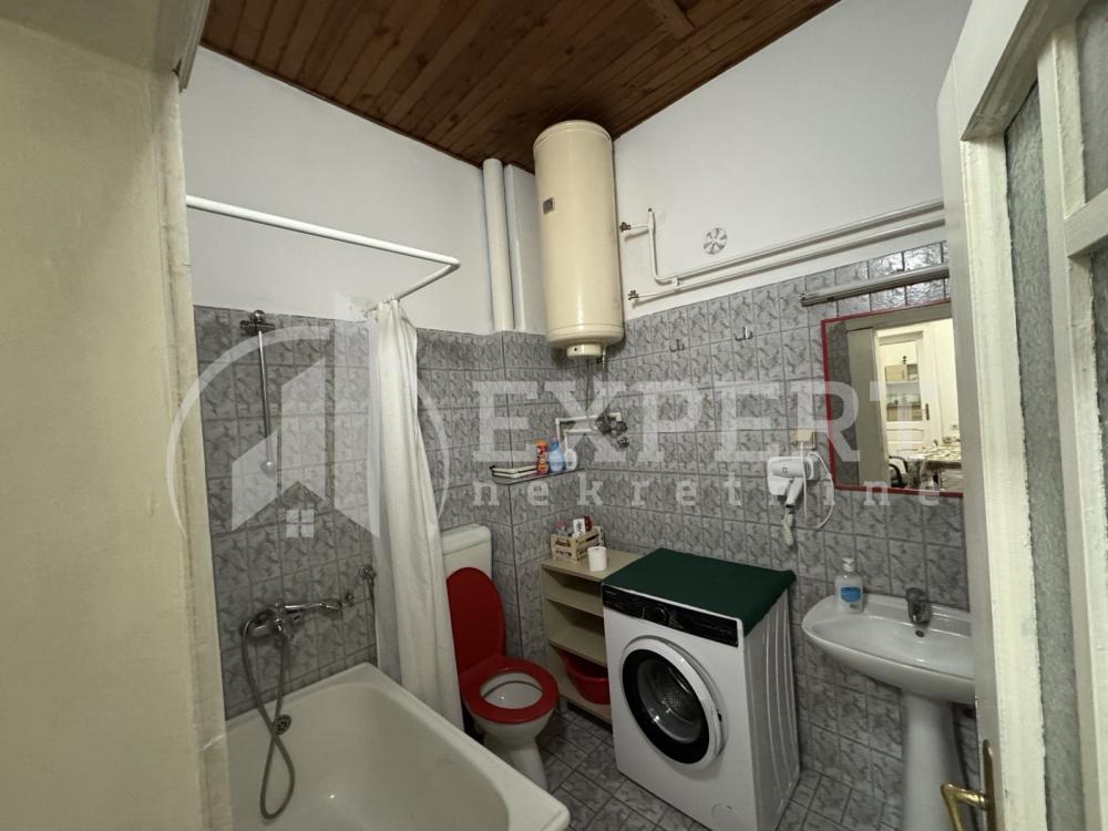 Slika 6 - Vojvode Vuka, Trosoban stan za izdavanje, 62m2, 350€