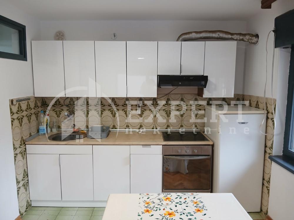 Slika 7 - Solunskih ratnika,  Lokal za izdavanje, 50m2, 170€