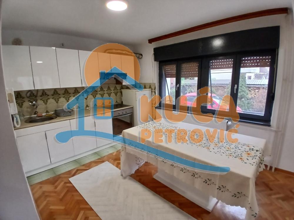 Slika 6 - Solunskih ratnika,  Lokal za izdavanje, 50m2, 170€