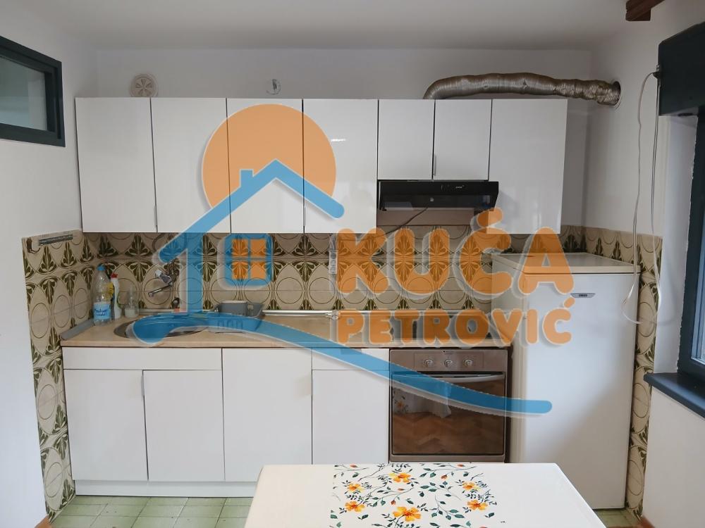 Slika 7 - Solunskih ratnika,  Lokal za izdavanje, 50m2, 170€