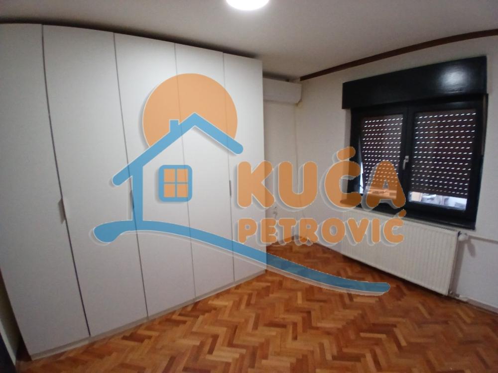 Slika 4 - Solunskih ratnika,  Lokal za izdavanje, 50m2, 170€