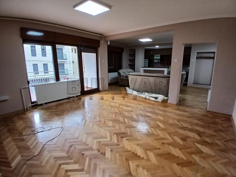 Slika 6 - Solunskih ratnika,  Lokal za izdavanje, 121m2, 430€