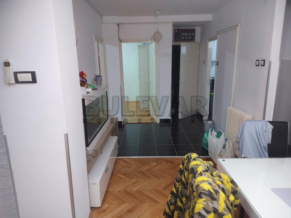 Slika 5 - Čarnojevića, Trosoban stan za izdavanje, 68m2, 400€