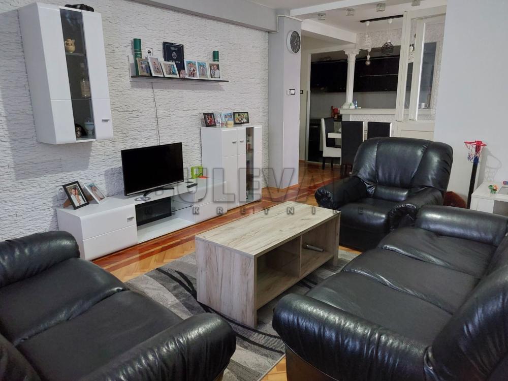 Slika 1 - Čarnojevića, Trosoban stan za izdavanje, 68m2, 400€