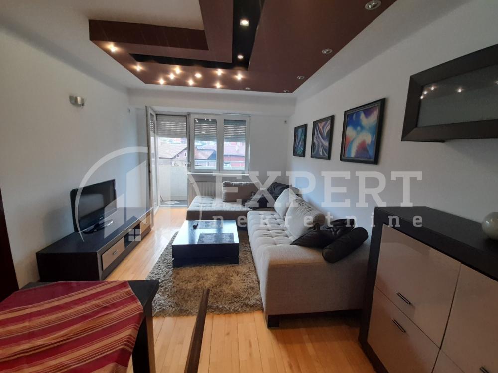 Slika 1 - Sestre Baković, Jednoiposoban stan za izdavanje, 40m2, 400€