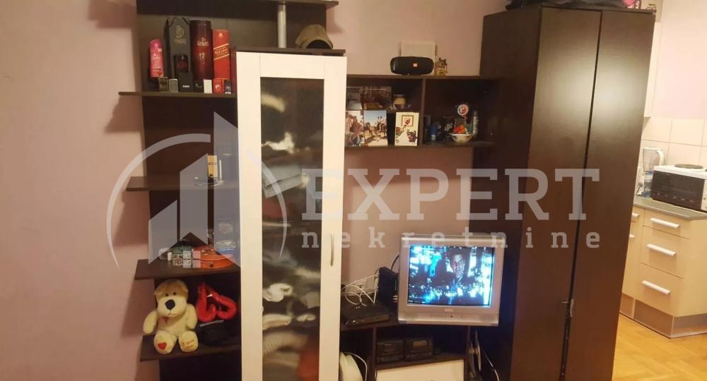 Slika 1 - Milana Rakića,  Stan za izdavanje, 25m2, 250€