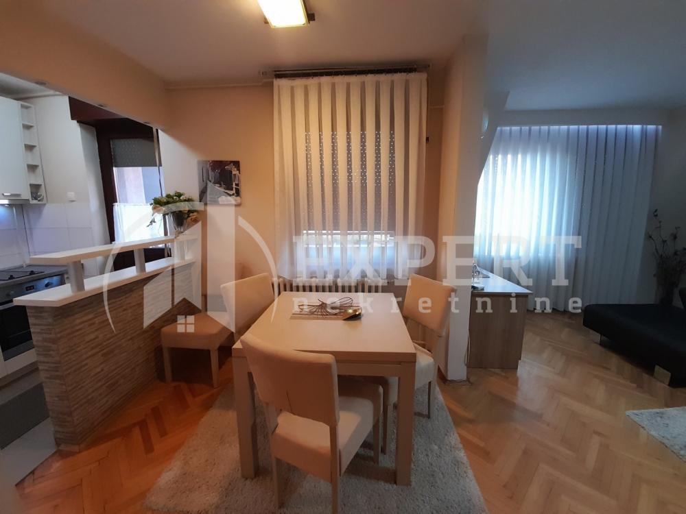 Slika 7 - Jovana Ristića, Trosoban stan za izdavanje, 67m2, 450€