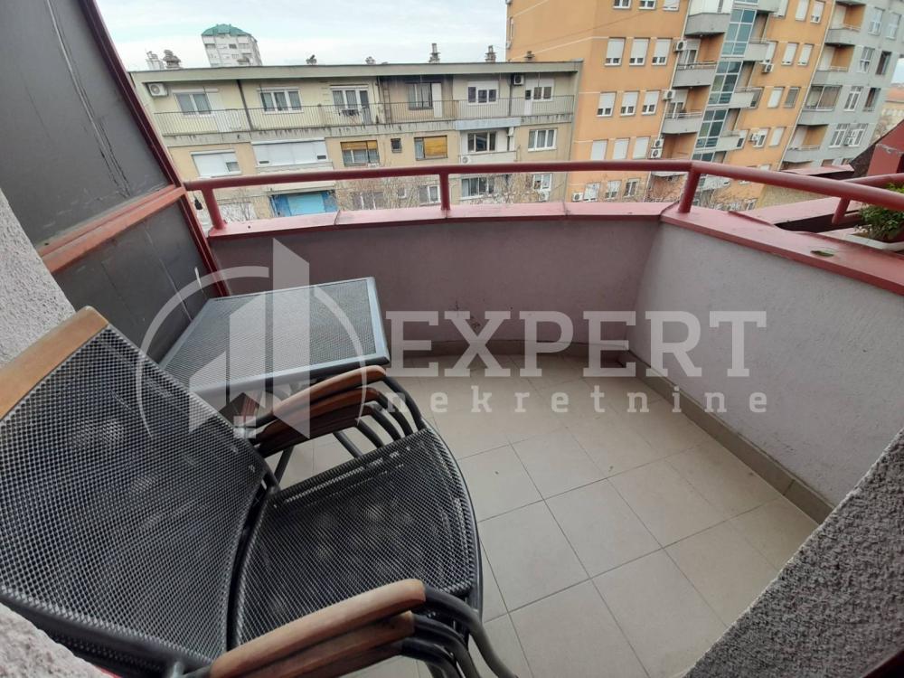 Slika 11 - Jovana Ristića, Trosoban stan za izdavanje, 67m2, 450€