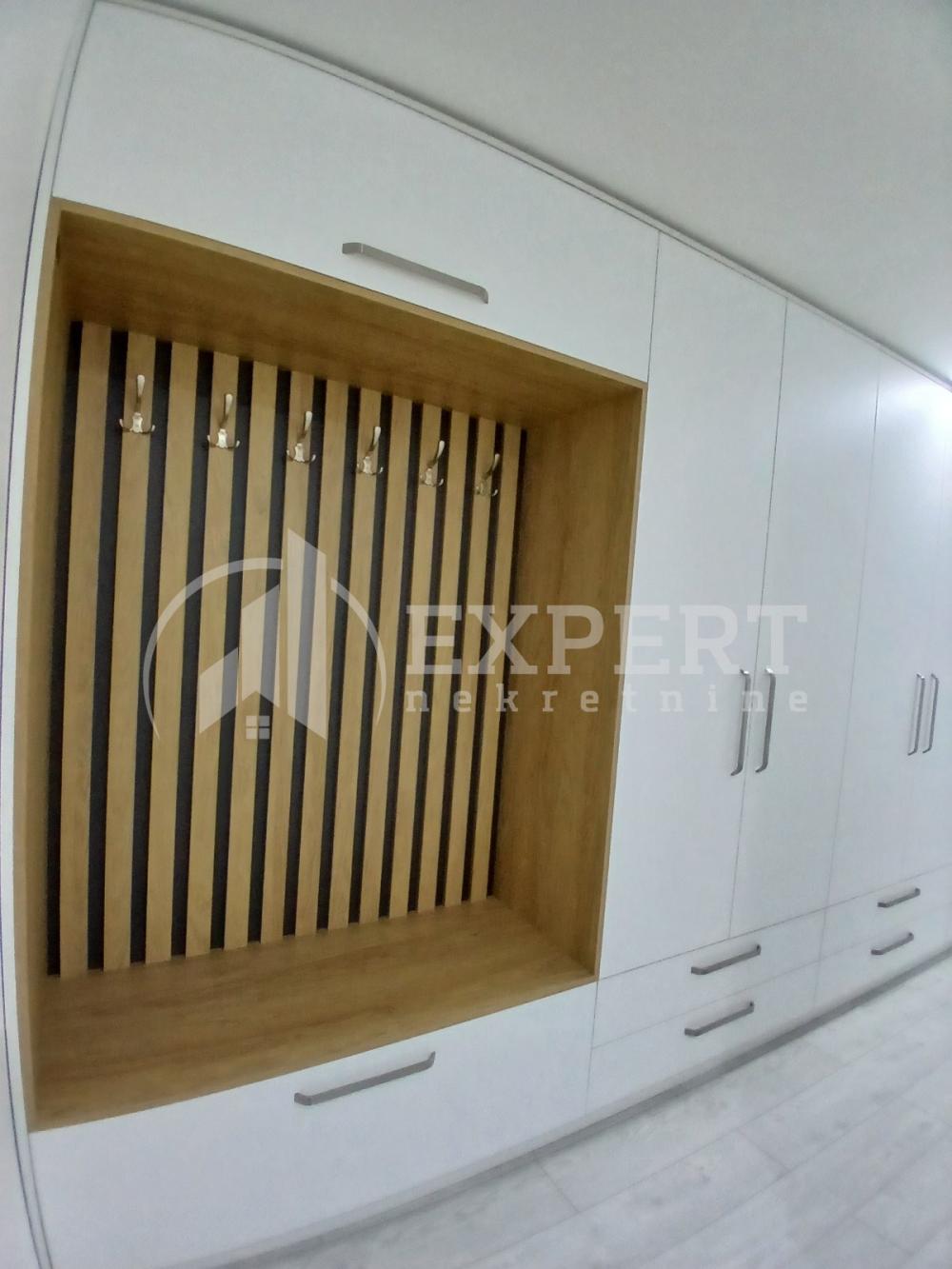 Slika 11 - Bulevar Svetog Pantelejmona, Dvoiposoban stan za izdavanje, 70m2, 450€