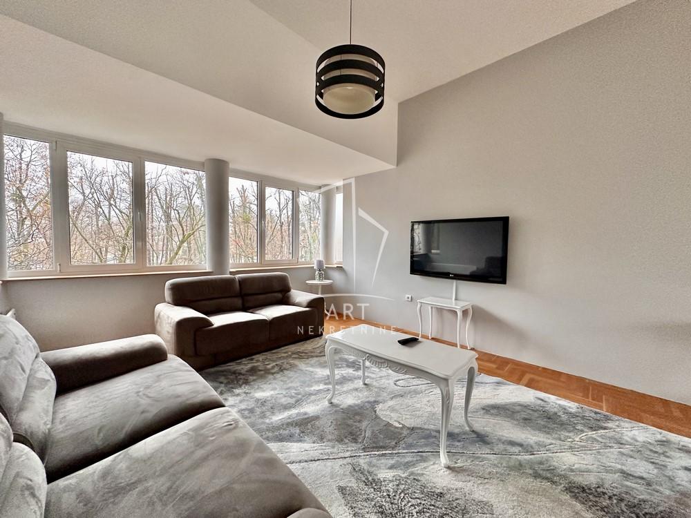 Slika 2 - Kronštatska, Petosoban stan za izdavanje, 151m2, 1.200€