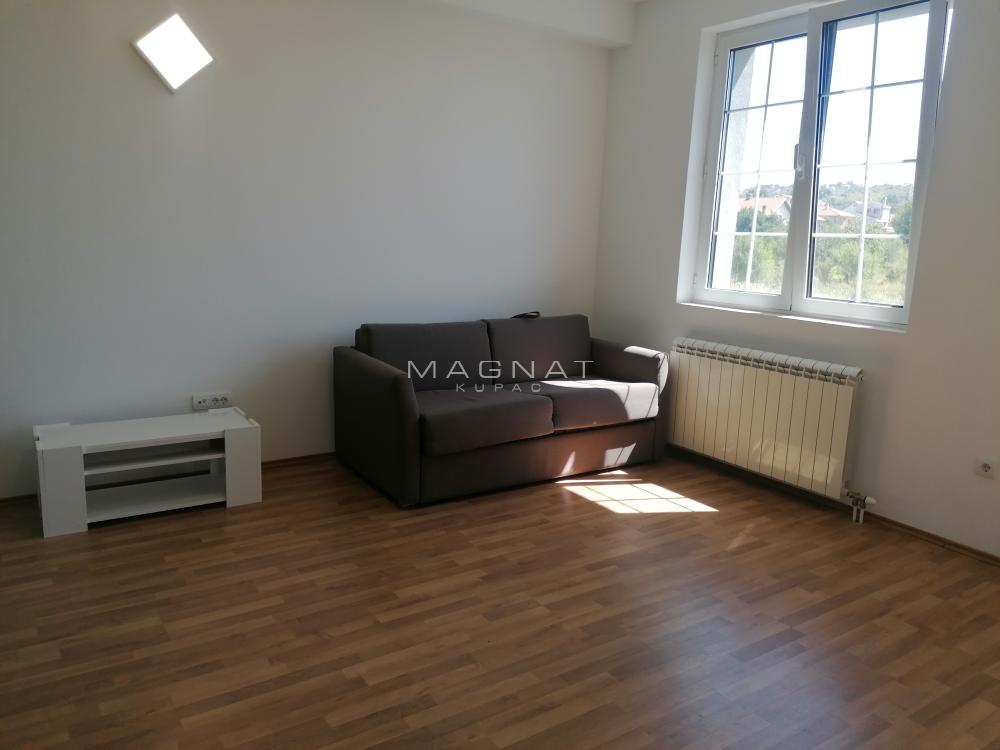 Slika 2 - Stojana Ljubića, Jednosoban stan za izdavanje, 35m2, 300€