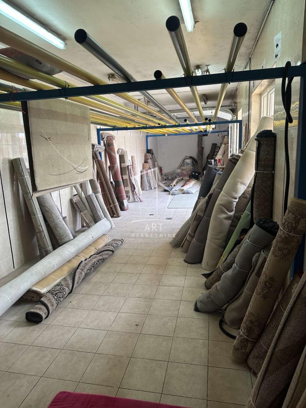 Slika 3 - Cara Dušana,  Lokal na prodaju, 141m2, 289.050€