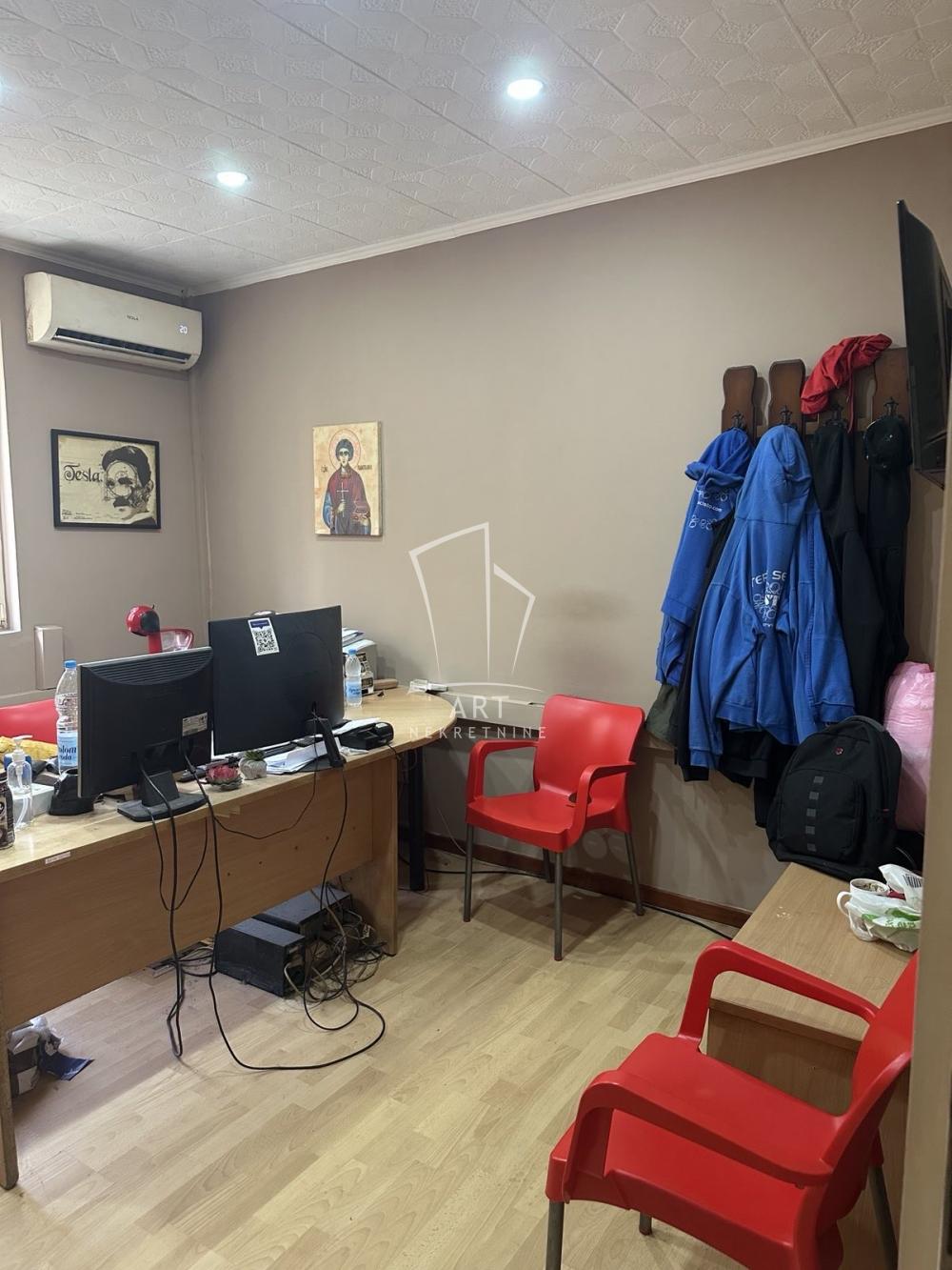 Slika 6 - Cara Dušana,  Lokal na prodaju, 141m2, 289.050€