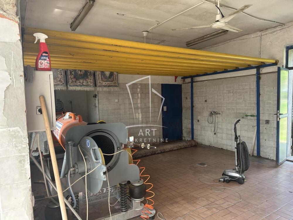 Slika 8 - Cara Dušana,  Lokal na prodaju, 141m2, 289.050€