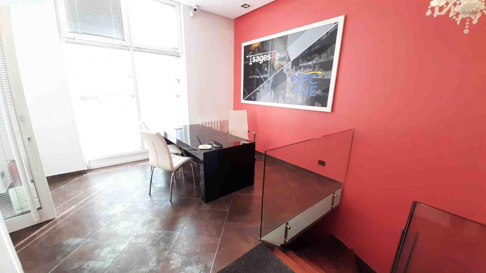 Slika 1 - Bulevar Arsenija Čarnojevića,  Lokal za izdavanje, 60m2, 800€