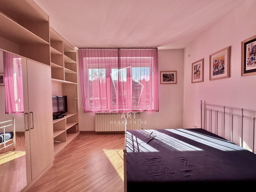 Slika 6 - Ilije Garašanina, Trosoban stan za izdavanje, 92m2, 1.100€