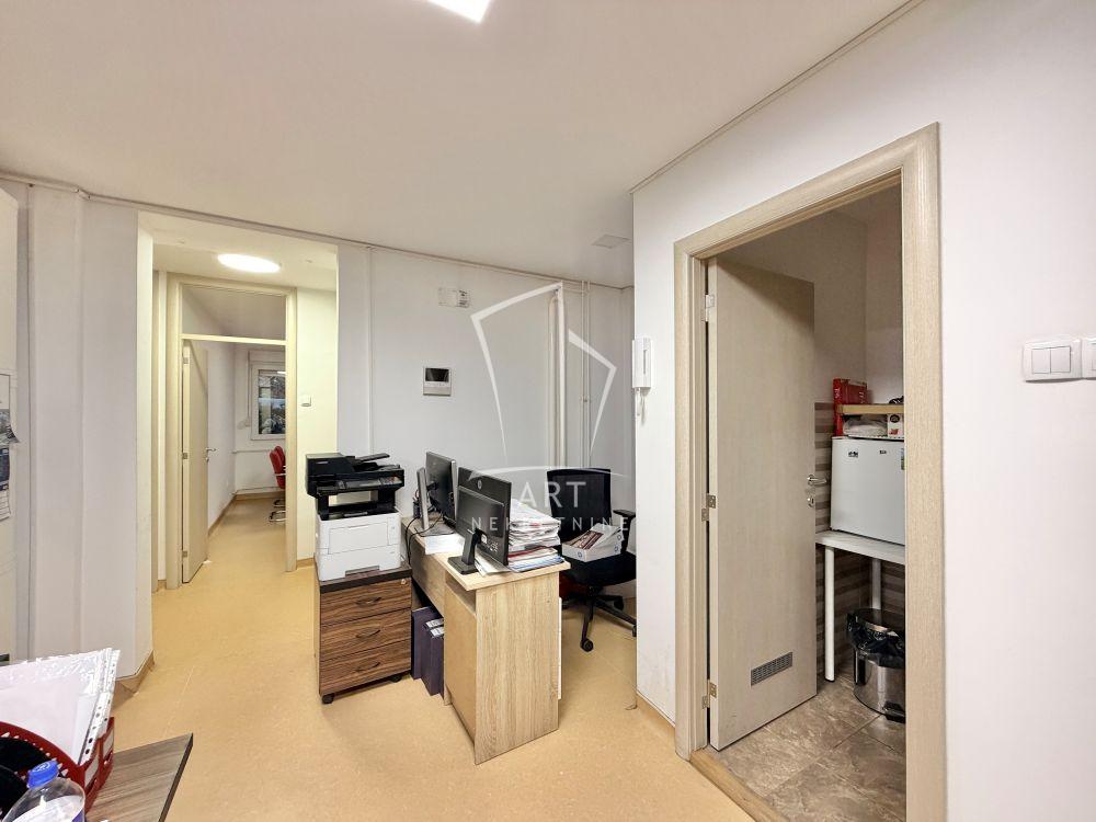 Slika 5 - Danila Lekića Španca,  Lokal za izdavanje, 85m2, 1.200€