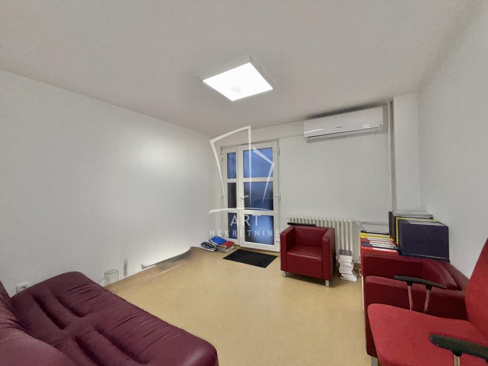 Slika 1 - Danila Lekića Španca,  Lokal za izdavanje, 85m2, 1.200€