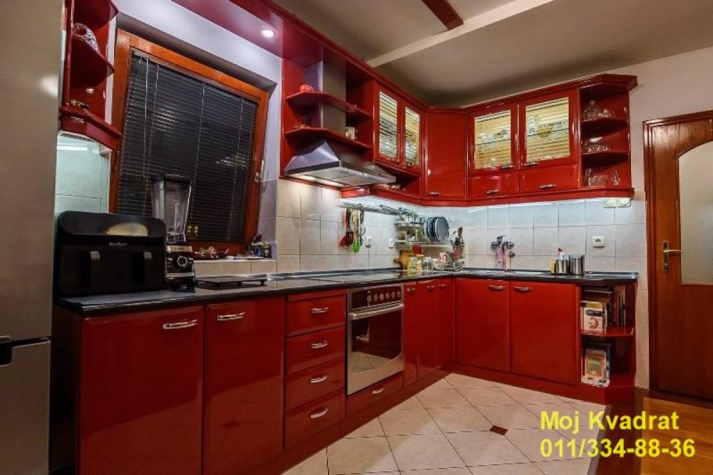 Slika 4 - Četvorosoban stan na prodaju, 104m2, 450.000€