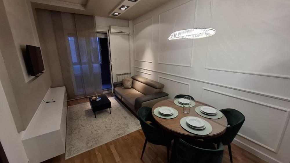 Glavna slika -Dvosoban stan za izdavanje, 48m2, 600€