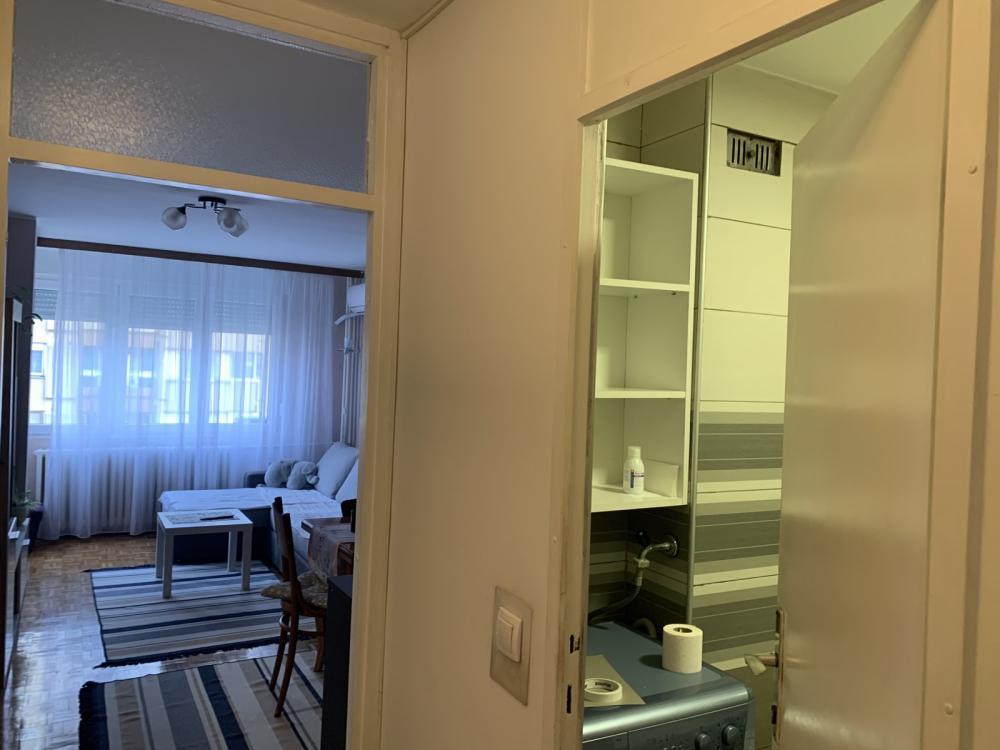 Glavna slika -Braće Dronjak, Jednoiposoban stan za izdavanje, 40m2, 350€