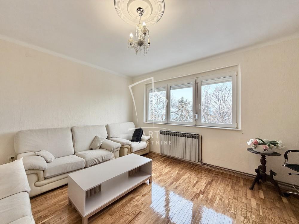 Slika 1 - Braće Grim, Dvosoban stan za izdavanje, 48m2, 800€