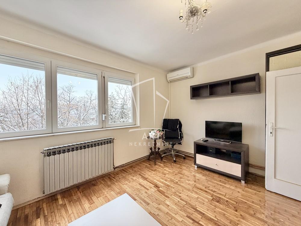 Slika 3 - Braće Grim, Dvosoban stan za izdavanje, 48m2, 800€