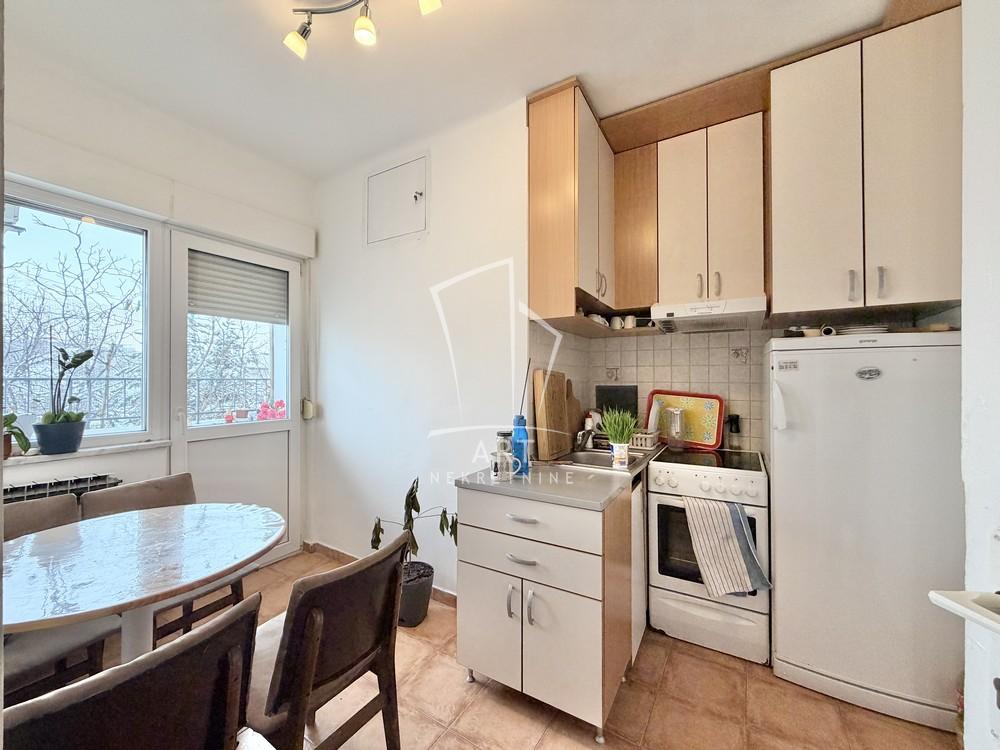 Slika 4 - Braće Grim, Dvosoban stan za izdavanje, 48m2, 800€