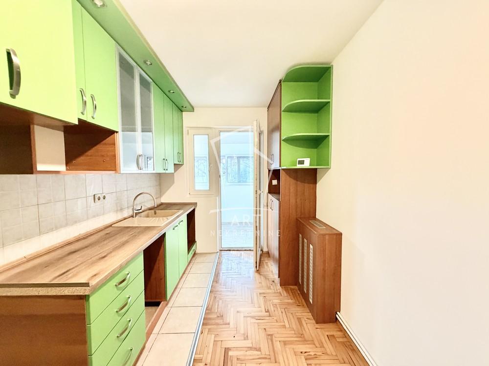 Slika 10 - Marijane Gregoran, Dvoiposoban stan na prodaju, 49m2, 140.000€