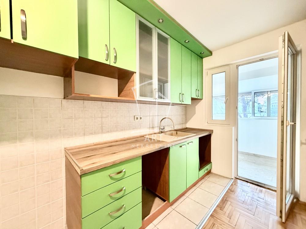 Slika 11 - Marijane Gregoran, Dvoiposoban stan na prodaju, 49m2, 140.000€