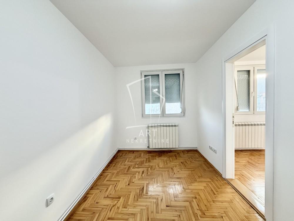 Slika 3 - Marijane Gregoran, Dvoiposoban stan na prodaju, 49m2, 140.000€