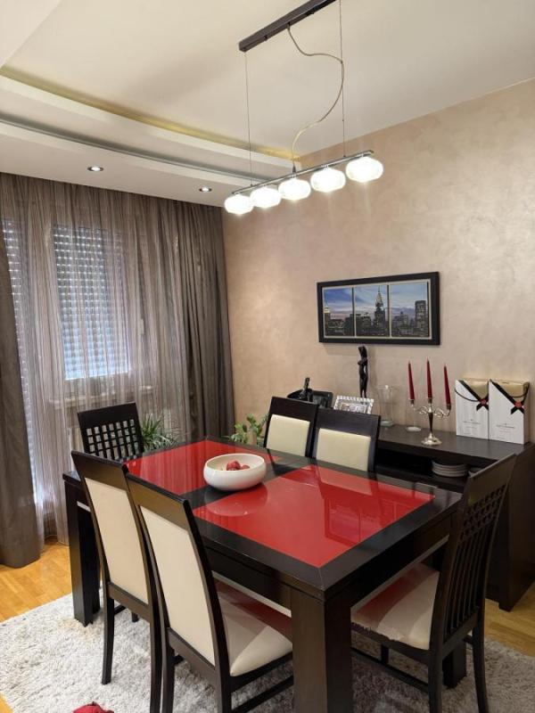 Slika 1 - Četvorosoban stan na prodaju, 106m2, 287.000€