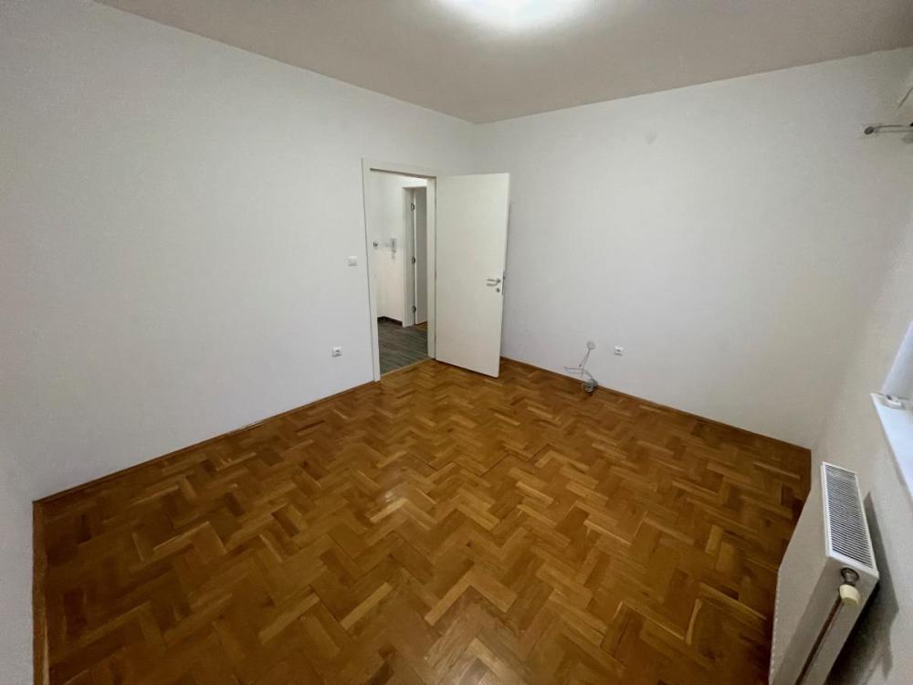 Slika 8 - Dvosoban stan za izdavanje, 50m2, 500€