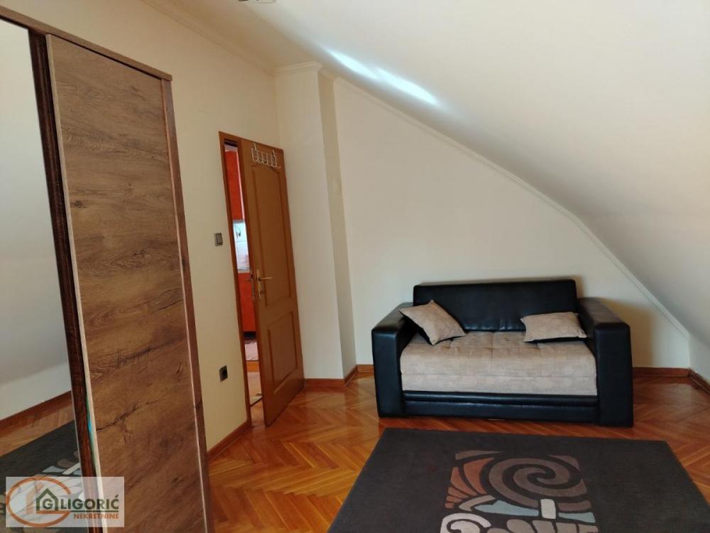 Slika 9 - Vidikovački Venac, Petosoban stan na prodaju, 119m2, 222.000€