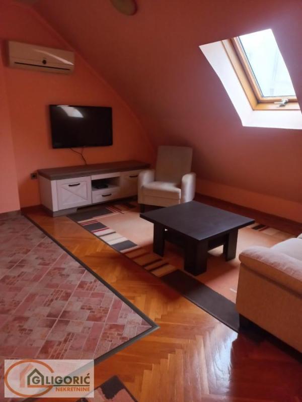 Slika 8 - Vidikovački Venac, Petosoban stan na prodaju, 119m2, 222.000€