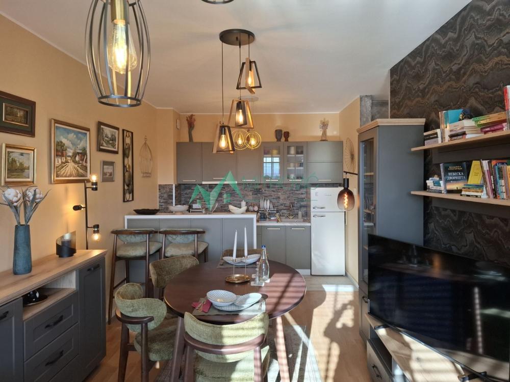 Slika 2 - Dvoiposoban stan na prodaju, 59m2, 185.400€