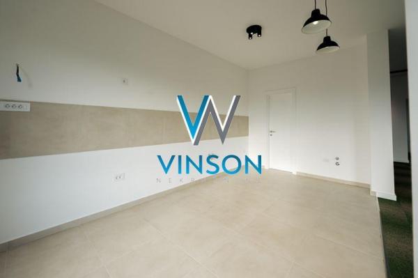 Slika 11 -  Lokal za izdavanje, 240m2, 2.500€