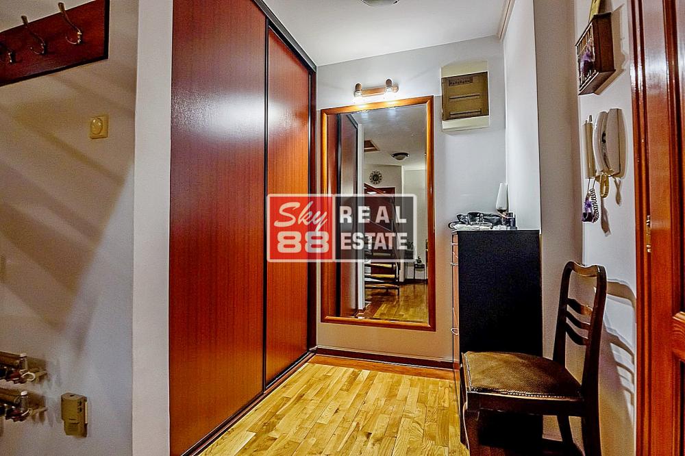 Slika 2 - Santiceva, Četvorosoban stan na prodaju, 104m2, 445.000€