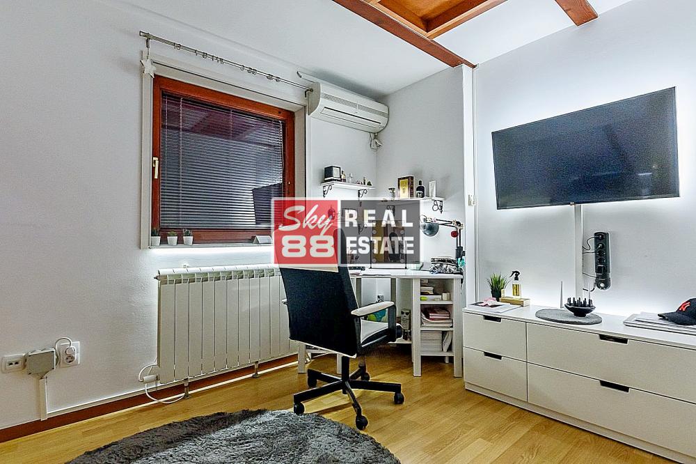 Slika 9 - Santiceva, Četvorosoban stan na prodaju, 104m2, 445.000€