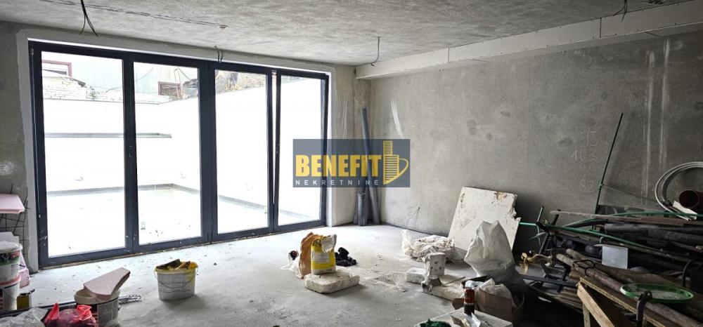 Slika 4 -  Lokal za izdavanje, 256m2, 3.500€